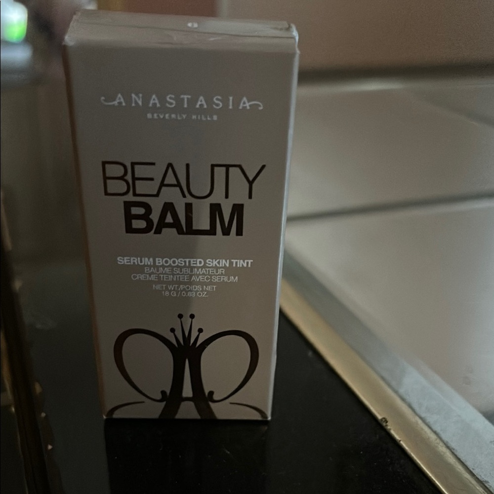 Anastasia Beverly Hills Beauty Balm